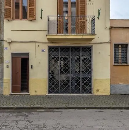 La Rosa - A Due Passi Dal *